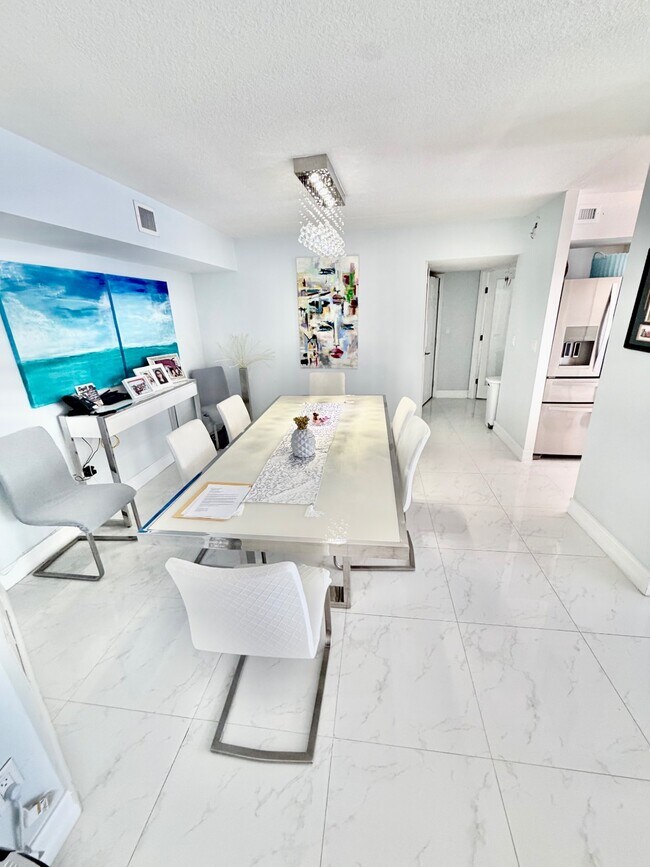 Building Photo - 3410-3410 Galt Ocean Dr