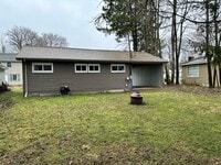 Building Photo - 102 Georgian Dr