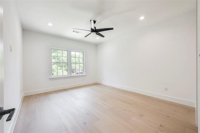 Building Photo - 5710 Vanderbilt Ave