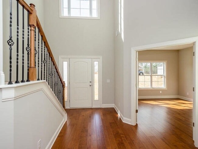 Building Photo - 4547 Willie Daniel Dr