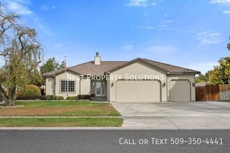 Building Photo - 318 E Tanglewood Dr
