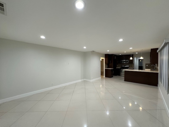 Living/Dinning Room - 10328 Wilsey Ave