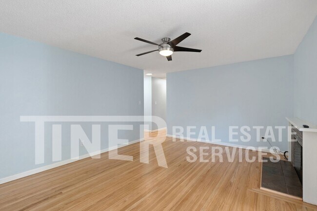 Building Photo - 2940 Belmar St