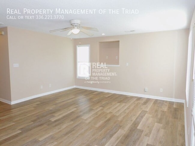 Building Photo - 1301 Nealtown Rd