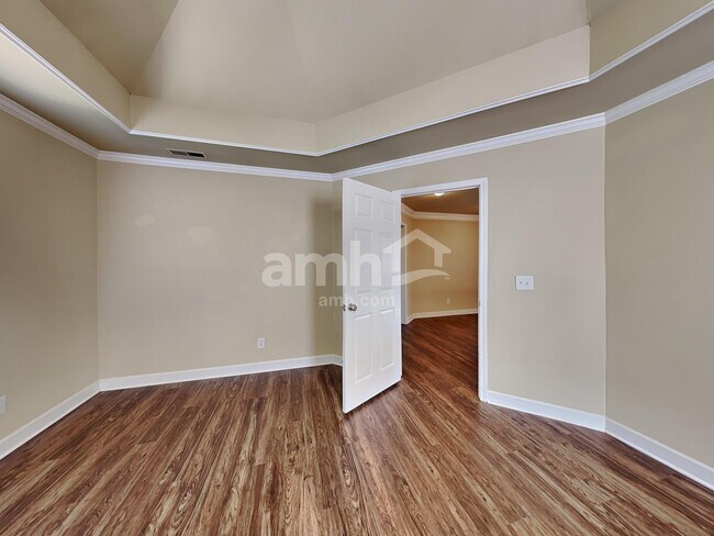 Building Photo - 2022 Keene Cir