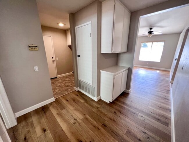 Building Photo - Coming Soon! 3 Bedroom SINGLE STORY home located in Murrieta for LEASE!