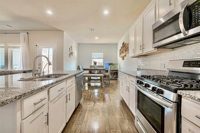 Building Photo - 4110 Rapallo Ct