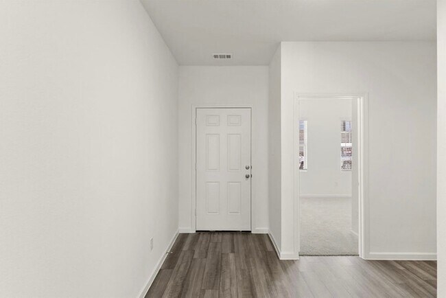 Building Photo - 10308 Holy Cross Ln