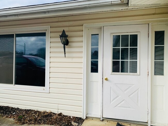 Building Photo - 392 Autumnwood Dr