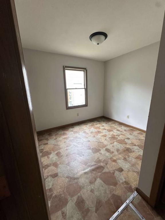 Building Photo - 1706 Tippecanoe Dr