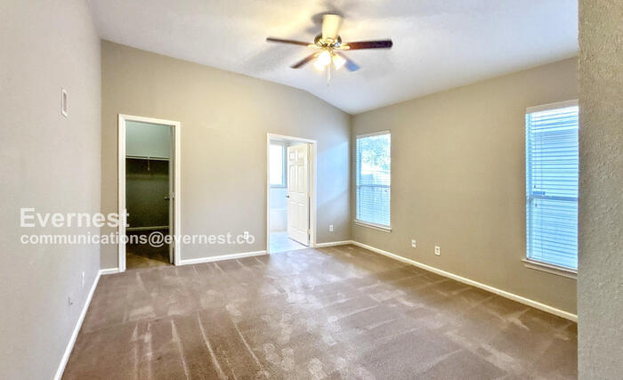 Building Photo - 21303 Bella Flora Ct