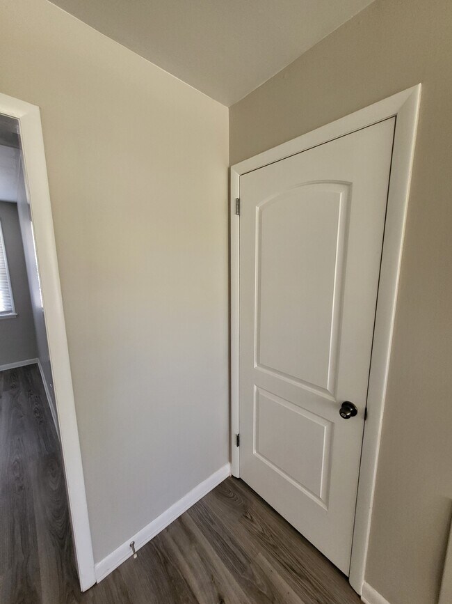 Building Photo - 4028 Plantation Dr