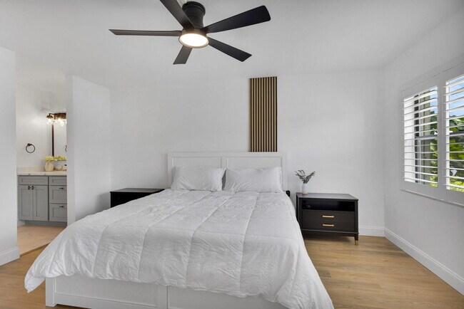 Building Photo - 12911 Briarlake Dr