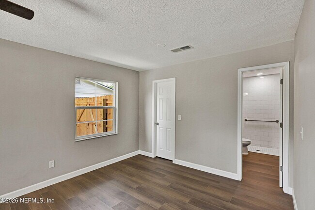 Building Photo - 12522 Macaw Dr
