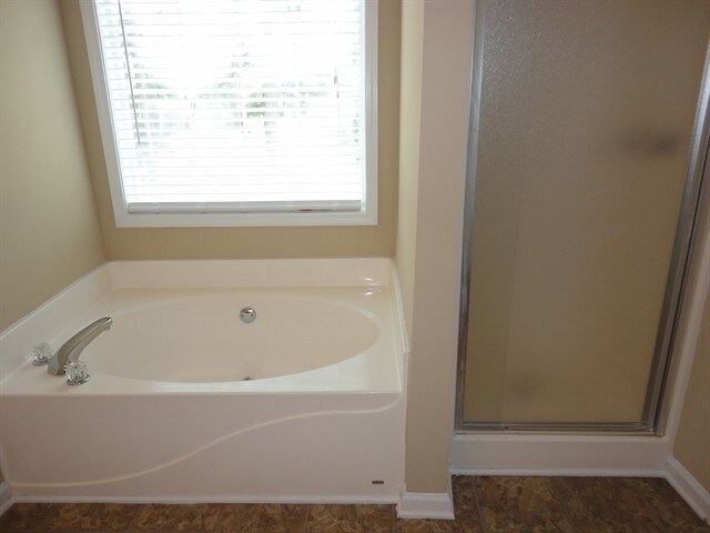 Building Photo - 1335 Timber Walk Dr