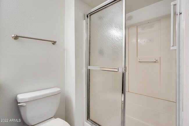 Building Photo - 10424 N 38th Dr