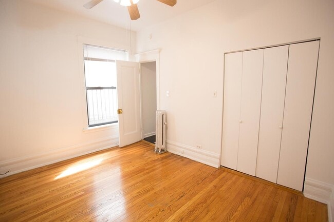 Interior Photo - Drexel Terrace