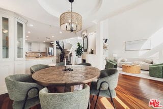 Building Photo - 844 3rd St