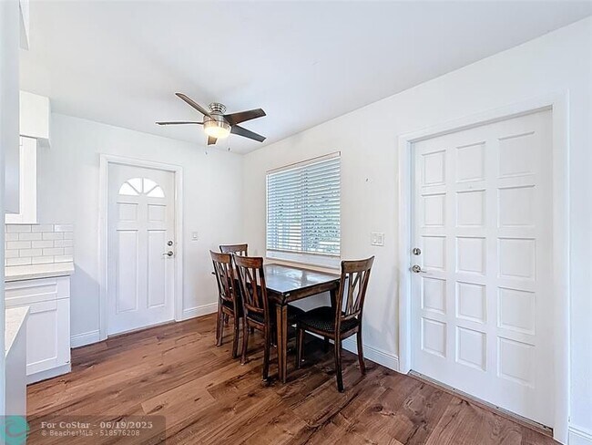 Building Photo - 50 NE 56th Ct