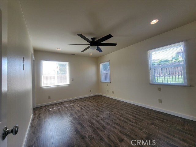 Building Photo - 1884 Jaybrook Dr