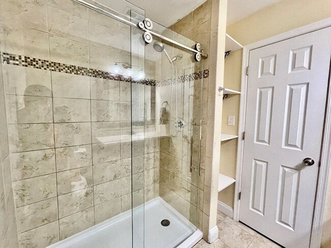 Building Photo - Ready 07-13-26! 4/2 Ranch Home On Corner Lot! Pet-Friendly & All Appliances Convey!