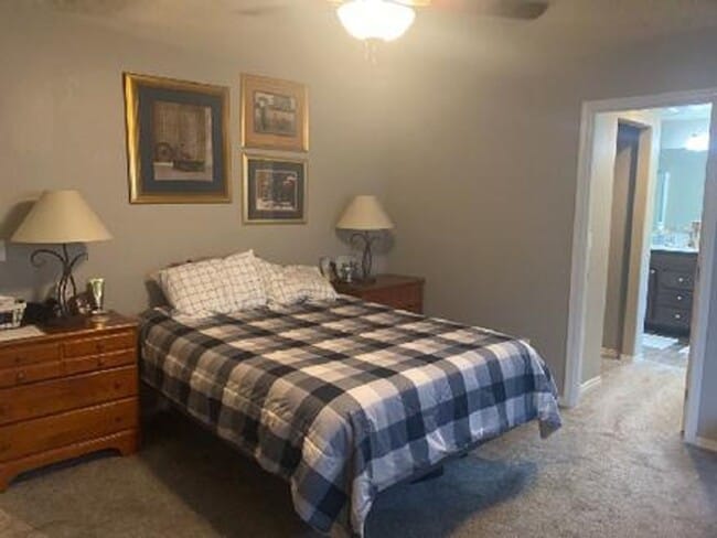 Building Photo - Introducing a charming rental home in East...