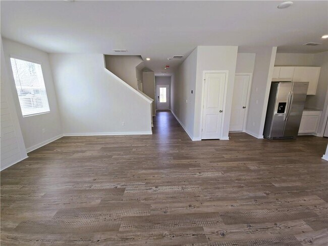Building Photo - 5539 Rosehall Pl