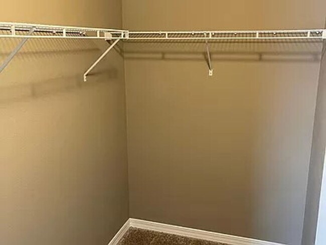 Building Photo - 8394 Talc Dr