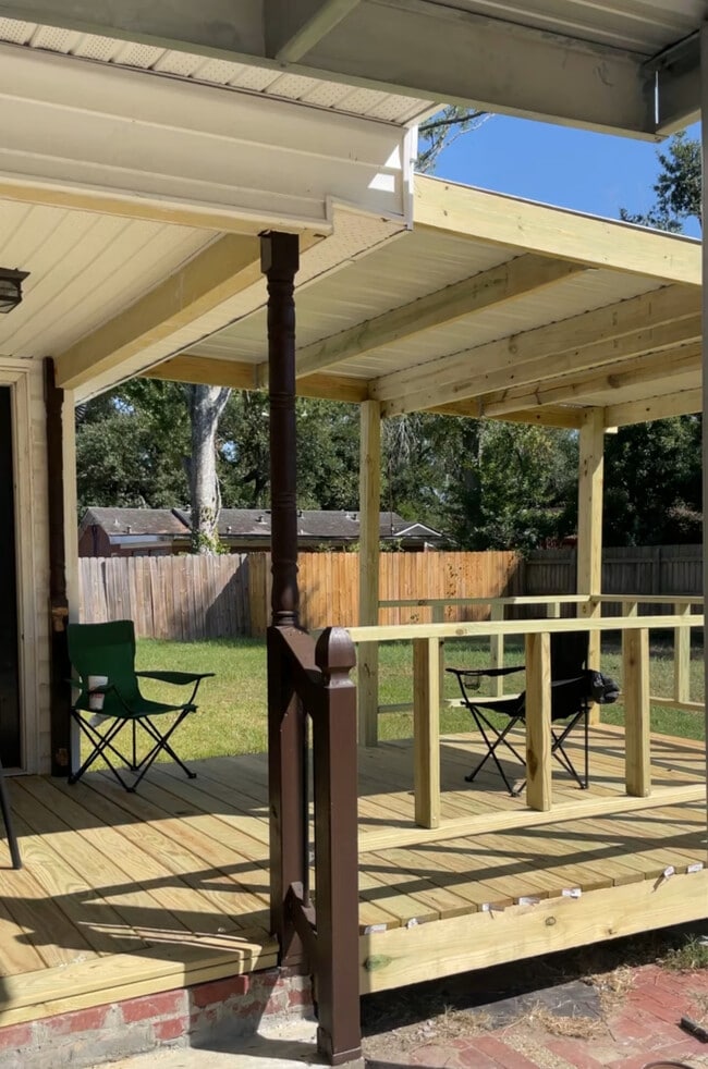 Building Photo - 1610 14th St