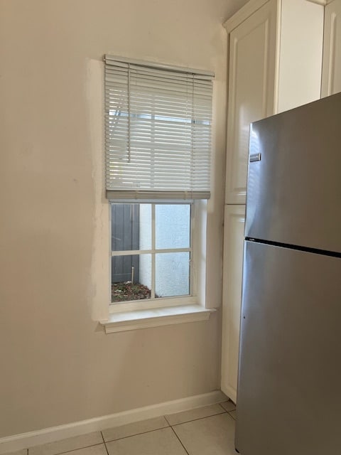 Building Photo - 1651 Hawthorne Plz