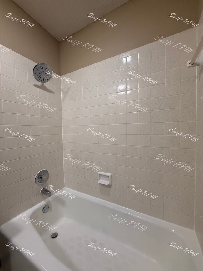 Building Photo - 6704 W 150th St