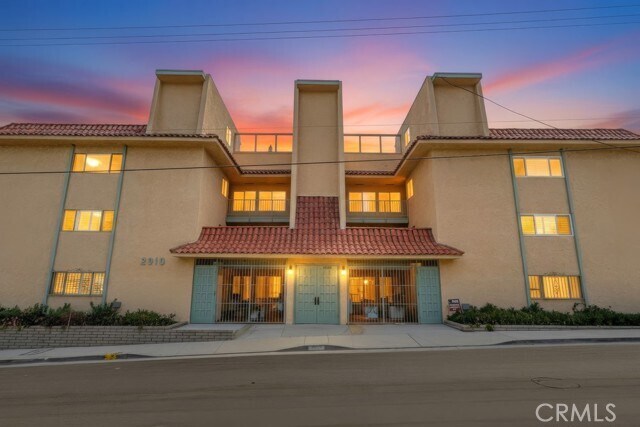 Building Photo - 2910 S Peck Ave