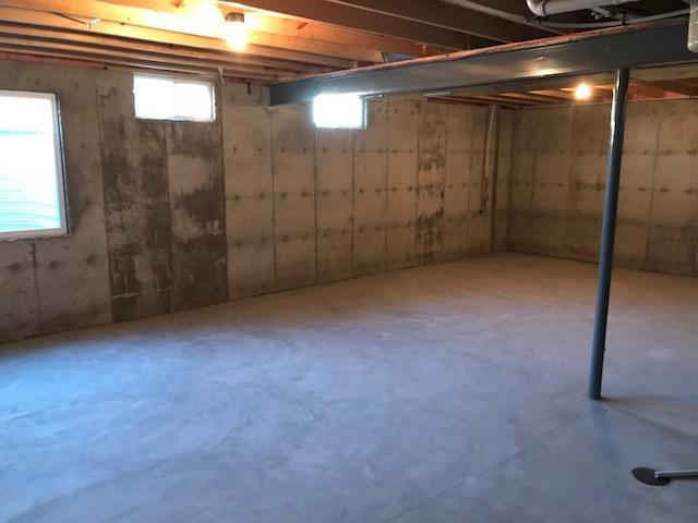 Building Photo - 411 Split Rail Dr