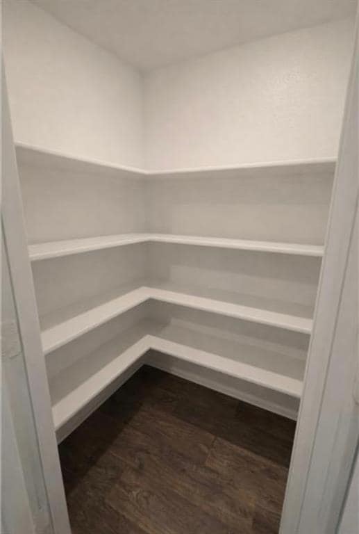 Building Photo - 608 Mais Dr