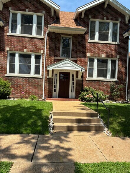 Building Photo - 5043 Nottingham Ave