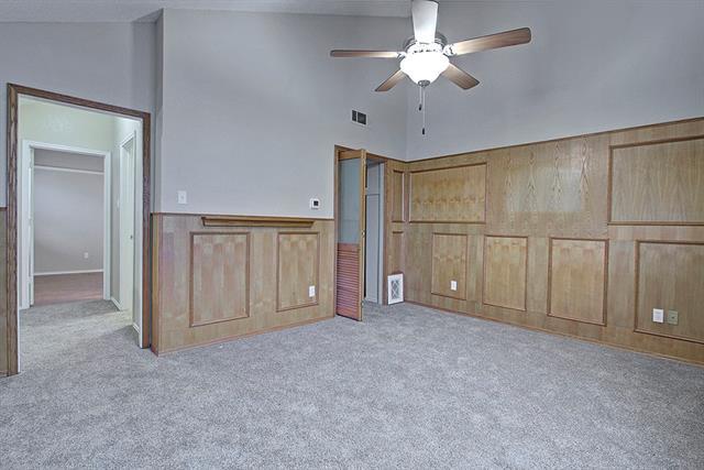 Building Photo - 2106 Willowgate Ln