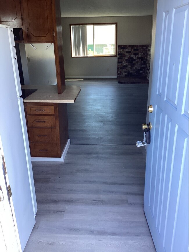 Building Photo - 1112 SW Hurbert St