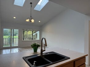 Building Photo - CLICK "REQUEST A TOUR" NOW!