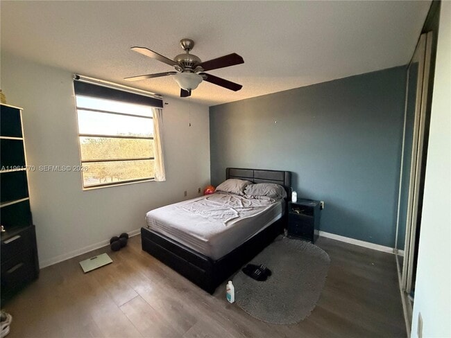 Building Photo - 1717 Whitehall Dr