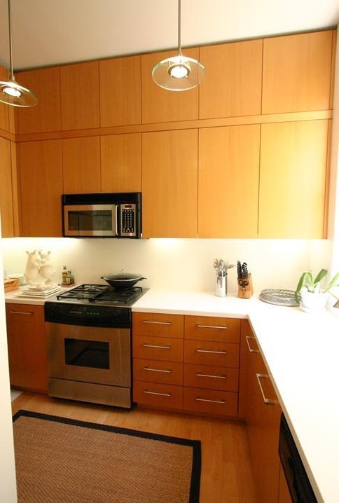 Kitchen - 1964 Pacific Ave