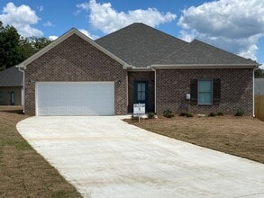 Building Photo - Home for Rent in Thorsby, AL!!! Available to View with 48-hour notice!!!
