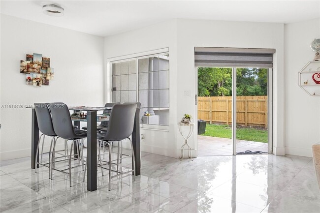 Building Photo - 3464 NW 99th Way