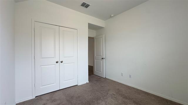 Building Photo - 2925 Meadowlands Dr