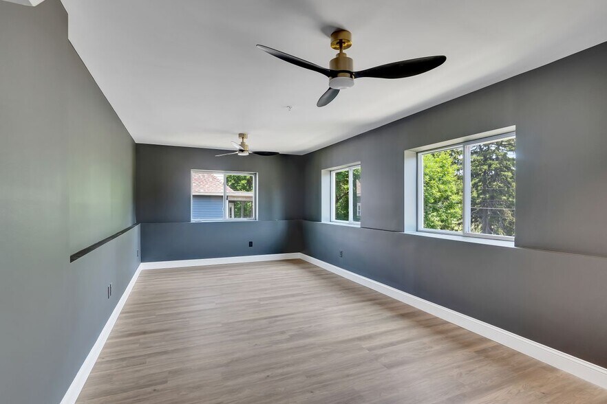 Building Photo - 36 Pawling Ave