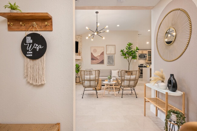 Building Photo - 2947 High Plains Dr