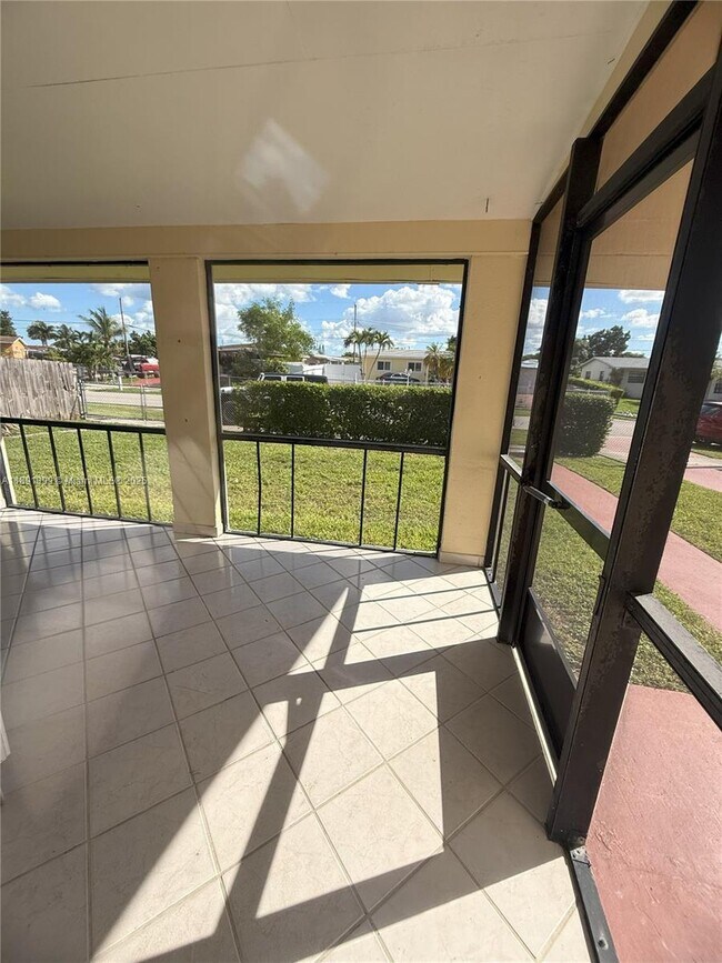 Building Photo - 11821 SW 185th Terrace