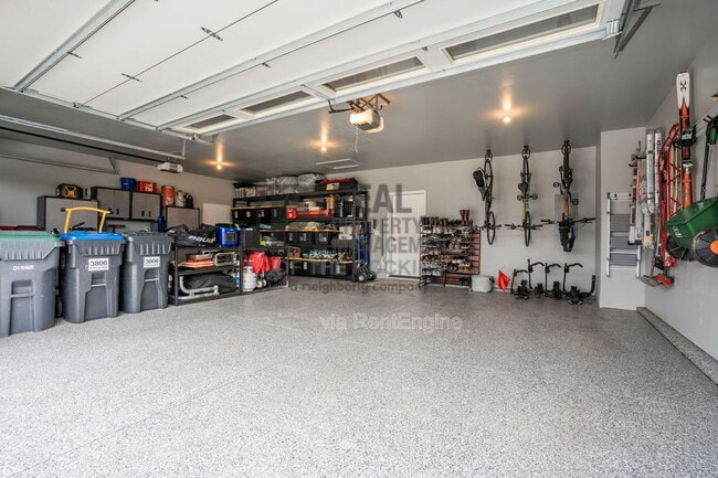 Building Photo - 3806 Edison Ave