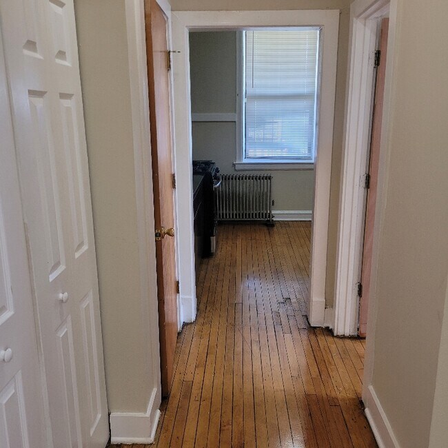 Building Photo - 4319 S Michigan Ave