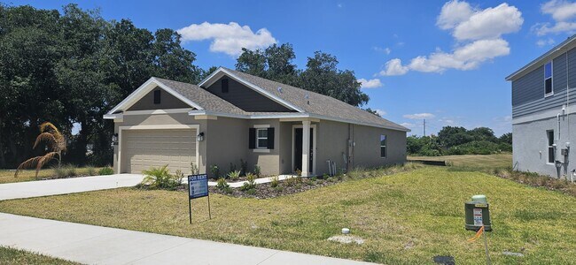 Primary Photo - 573 Bell Prairie Cir