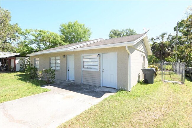 Building Photo - 1224 Waterview Blvd E